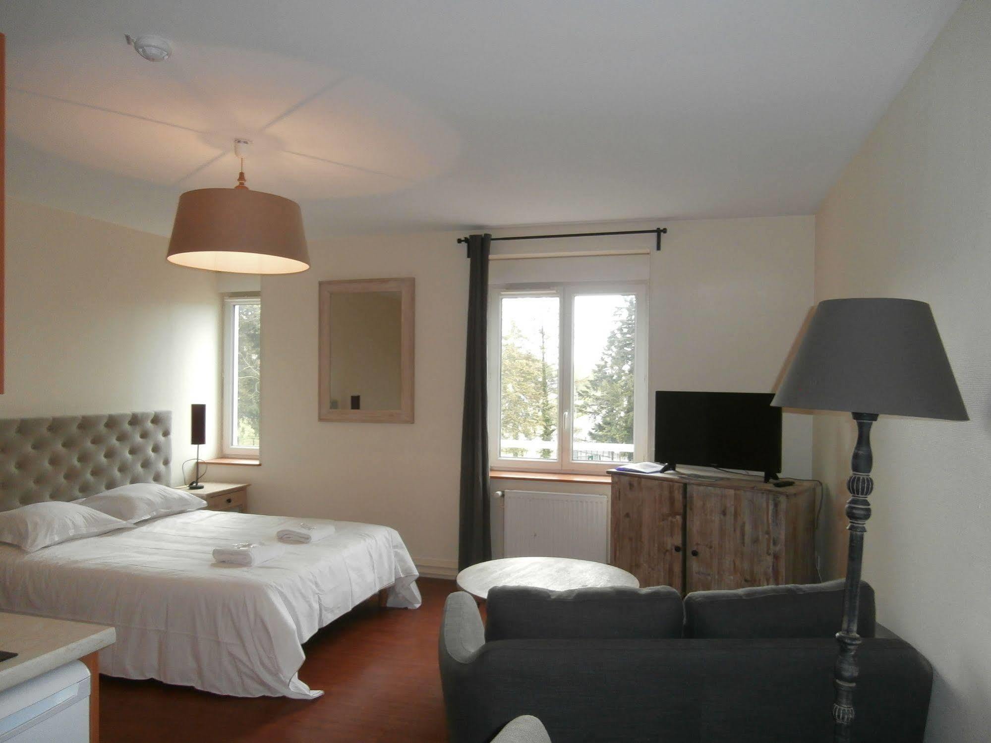 Residence La Providence Zenao Lisieux Zewnętrze zdjęcie